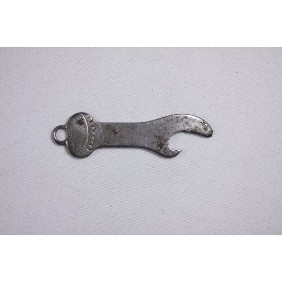 1920s Brandon Premier Brewing Co Ltd antique church key, beer bottle opener - Picture 2 of 3